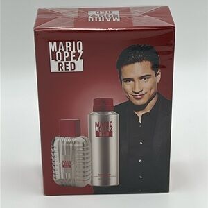 2430- Mario Lopez Made In United Arab Emirates NWT
